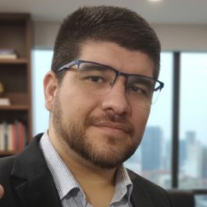   Mauricio Gonz&aacute;lez